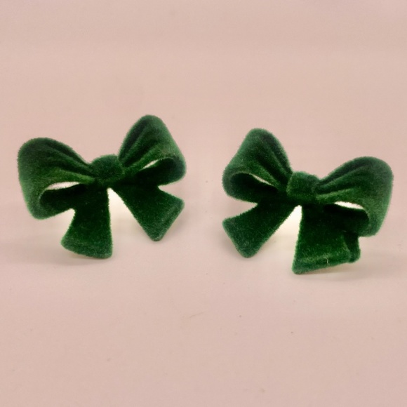 ❤️ FREE Bow Velvet Tie Chic Girly Artsy Glam Trendy Modern Minimalist Earrings - Picture 6 of 6